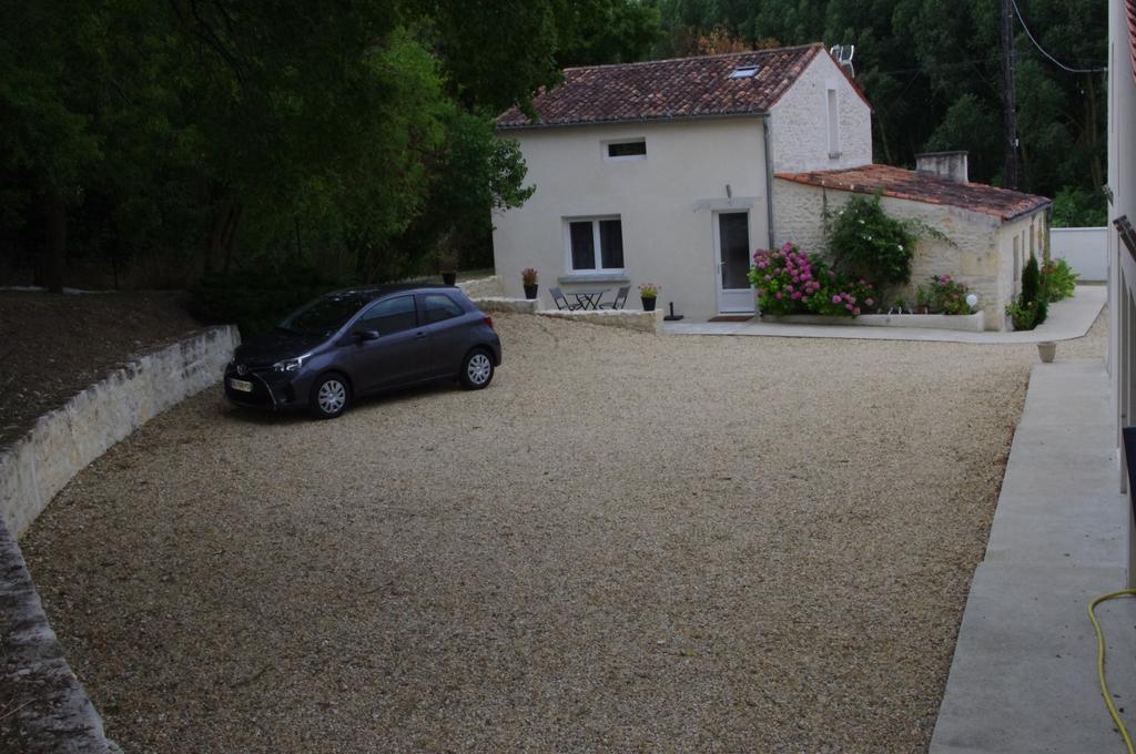 Le Clos Des Oiseaux Сент Екстериор снимка